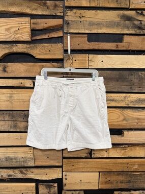 Todd Snyder Corduroy Shorts
Washed Weekend 7" White Large
Cords Relaxed
